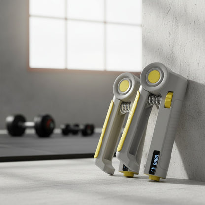 Pince de musculation appuyé contre un mur d'une salle de sport