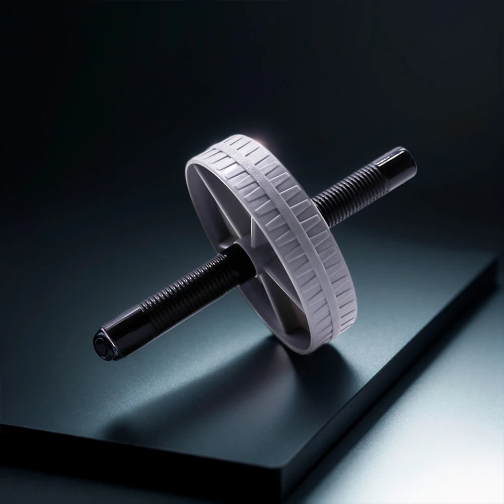 Roue abdominale placé seul sur une petite plate forme