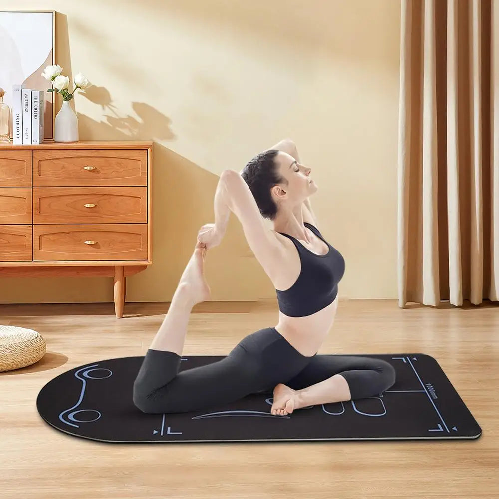 Tapis de yoga une personne en posture de yoga assis