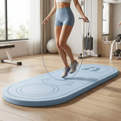 Tapis pour gym une femme saute sur  le tapis