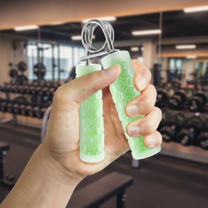 Une personne faisant usage du musclet en salle muscu